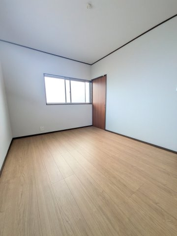 筑紫野市大字原の中古一戸建の洋室|洋室6帖