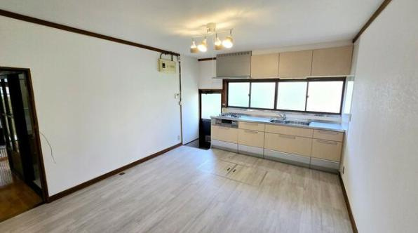 日立市東大沼町1丁目　中古戸建のキッチン