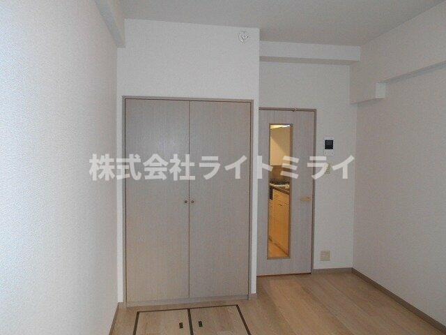カテリーナ市ヶ谷の居間・リビング