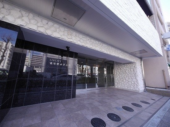 リヴシティ横濱関内弐番館のエントランス