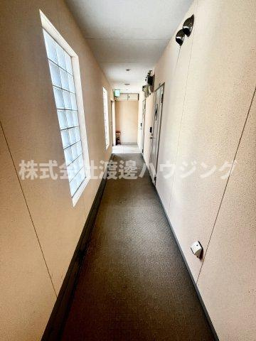 パレスハナテンⅠのエントランス