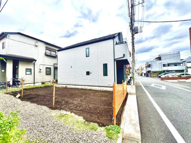 【外観】 | 練馬区田柄1丁目　新築戸建 | 前面道路西側6m公道