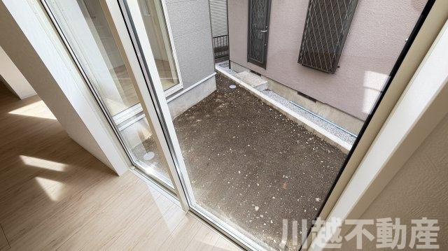 小屋裏収納付きで収納豊富のその他|経験豊富なスタッフがわかりやすくご案内いたします
