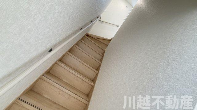 小屋裏収納付きで収納豊富のその他|お客様第一主義
