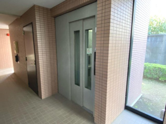 【ロビー】 | アークビル目白 | 建物の内部です