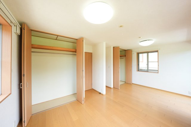 中古住宅　半田市四方木町の収納