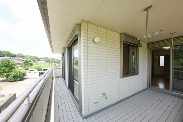 中古住宅　半田市四方木町のバルコニー