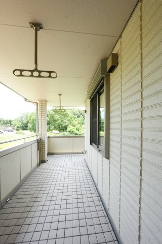 中古住宅　半田市四方木町のバルコニー