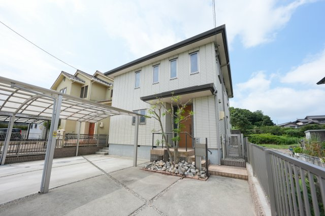 中古住宅　半田市四方木町の外観