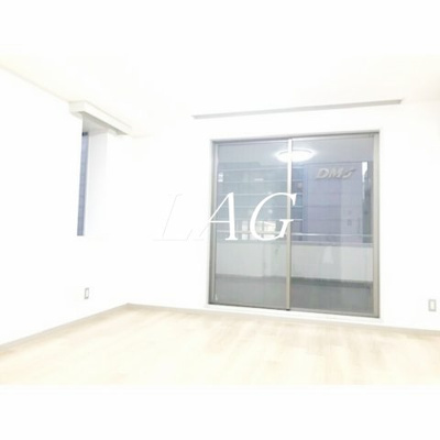 【居間・リビング】 | フェリス松本九段 | 洋室のお部屋です。