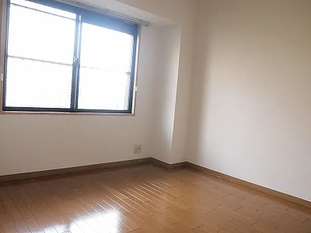 ボンヌール芦屋川の居間・リビング