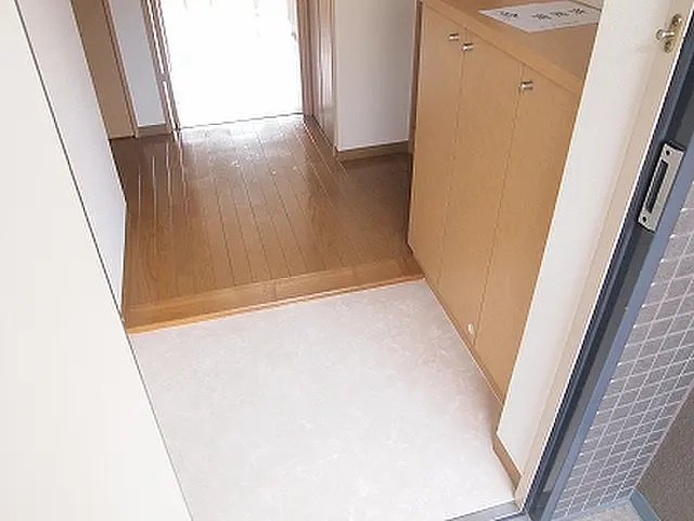 ボンヌール芦屋川の玄関
