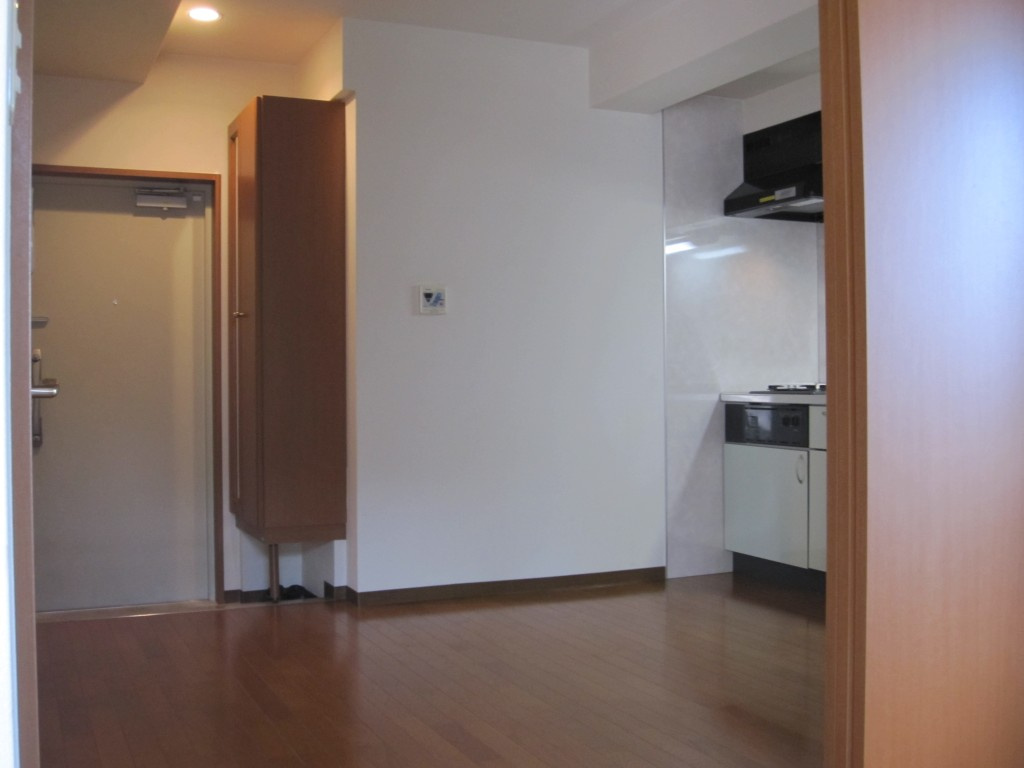 横浜市緑区長津田７丁目の賃貸マンションの居間・リビング