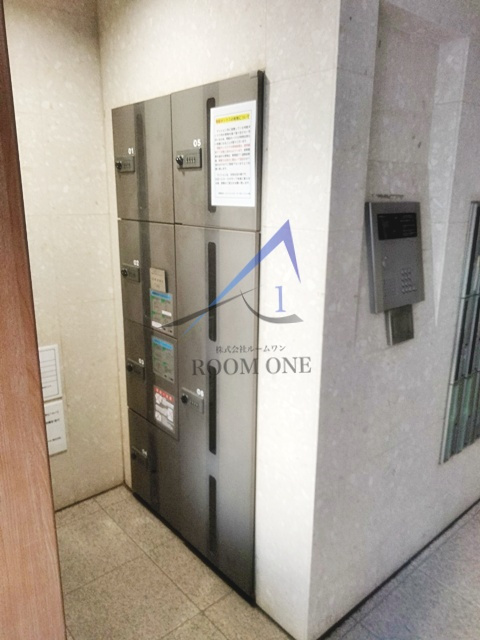 レヴィーナ東京八重洲通りのその他共用部分|宅配ボックスです。