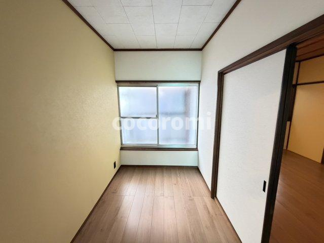 枚方市長尾西町貸家の収納
