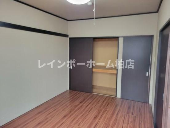 イーストリブの収納