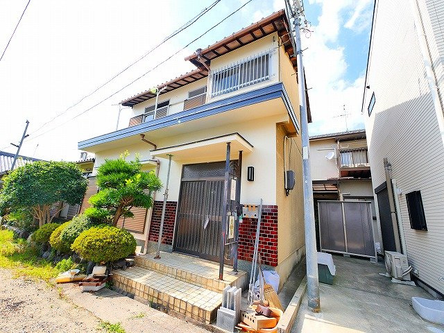 西木辻町貸家
