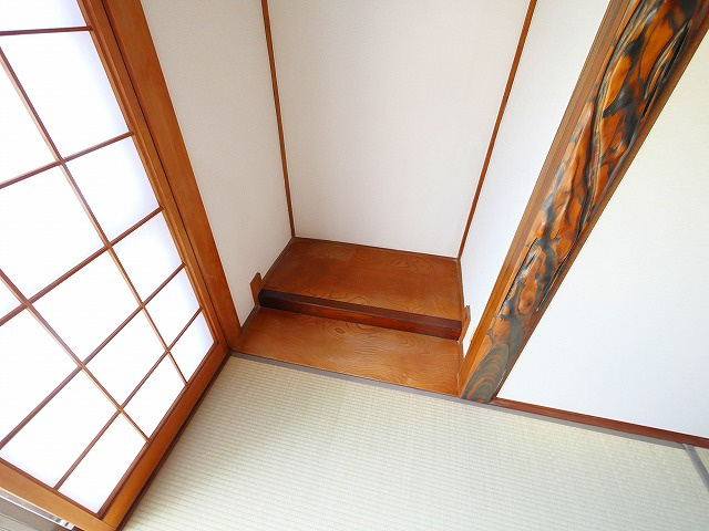 西木辻町貸家の内装|内装です