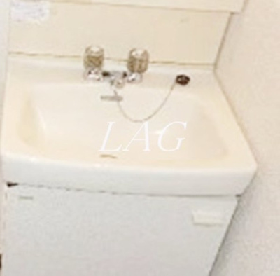 【洗面所】 | クレール梅里 | 洗面台です。