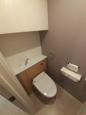 【トイレ】 | ラシュレ十条 | シンプルで使いやすいトイレです