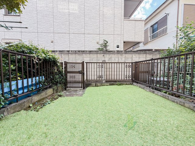 サンシュウ常盤台第一コーポの庭|専用庭　8.1㎡