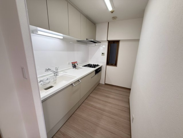 ロマネスク新屋敷／２Fのキッチン