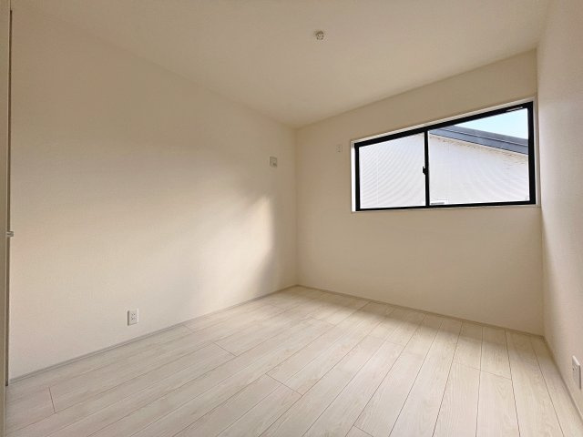 新築戸建・新築建売　福島市大森第10　大森小・信夫中の洋室