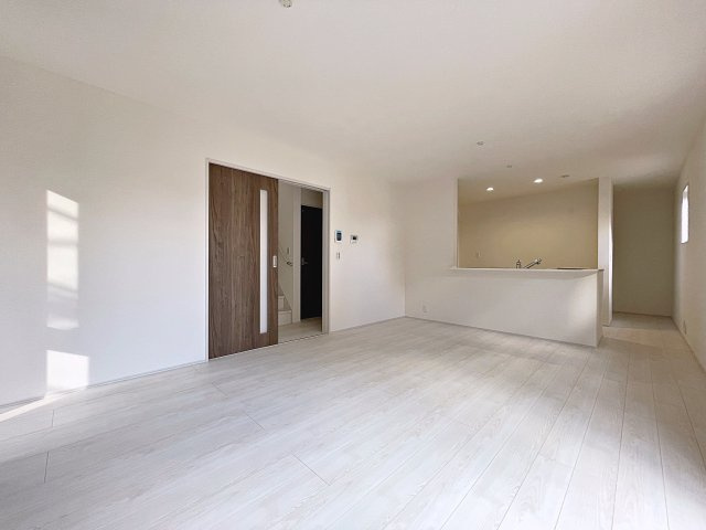 新築戸建・新築建売　福島市大森第10　大森小・信夫中の前面道路含む現地写真