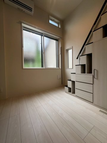 世田谷区赤堤３丁目のアパートの居間・リビング