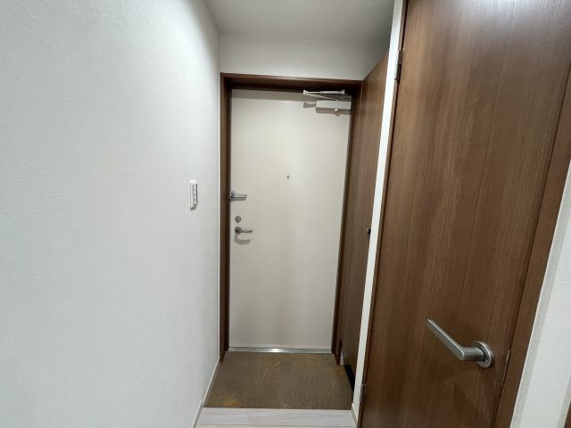 ウェルスクエア西宮北口の玄関
