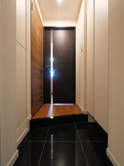 アジールコート蒲田の玄関|シンプルで使いやすい玄関です