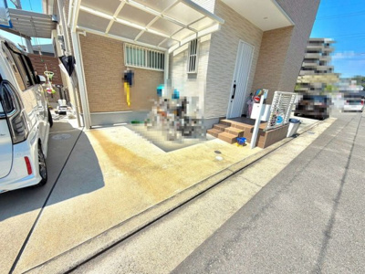 【玄関】 | 茱萸木３丁目　中古一戸建 | 住宅ローン相談会も開催中ですので、お気軽にお問い合わせ下さいませ♪