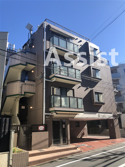 スリーツリーズの外観