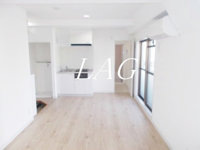 【居間・リビング】 | メゾンドカムリ | 洋室のお部屋です。