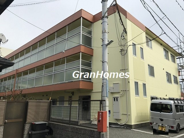 ハニーサイド塩屋の外観
