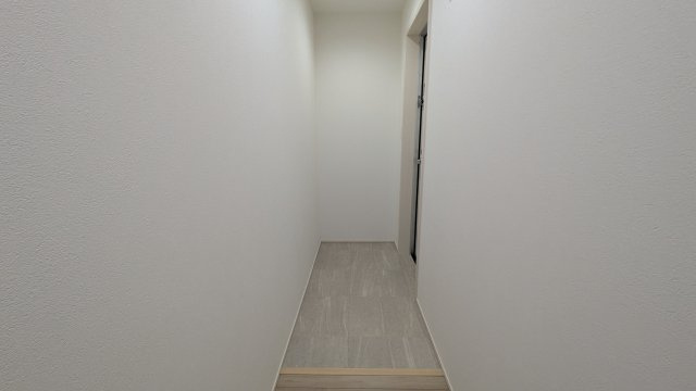 【玄関】