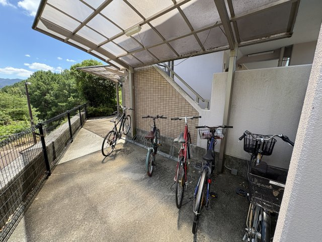 神戸市北区鹿の子台南町２丁目のハイツのその他共用部分