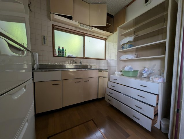 函南町　南箱根ダイヤランドのキッチン