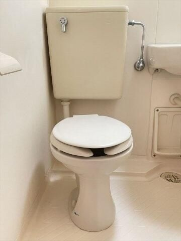 【トイレ】 | ライオンズマンション王子Ⅵ | 落ち着いたトイレです