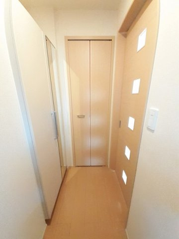 クラール宇多津Ａの玄関|シンプルで使いやすい玄関です