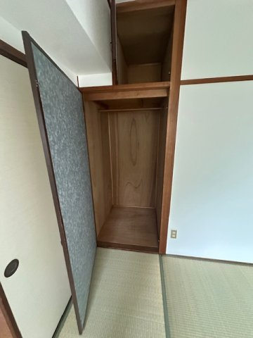 南薫ハイツ【キャッシュバック対象物件】の収納|内装も気になるポイント