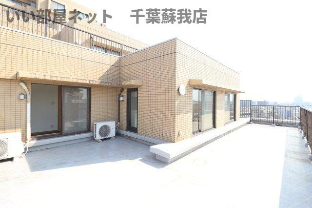 ダイアパレスヒルトップ・エフ千葉寺駅前のバルコニー