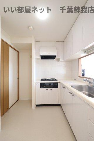 ダイアパレスヒルトップ・エフ千葉寺駅前のキッチン|使いやすいキッチンです
