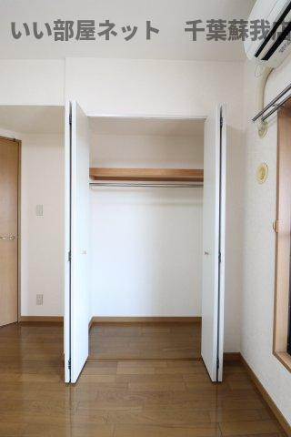 ダイアパレスヒルトップ・エフ千葉寺駅前の収納|こまごまとしたものを収納できそうですね