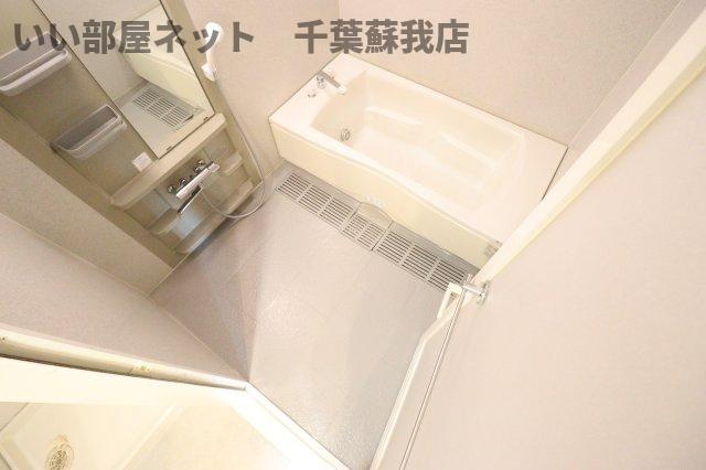 ダイアパレスヒルトップ・エフ千葉寺駅前の浴室