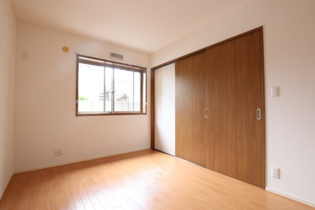 【洋室】 | バイブリーコートD棟