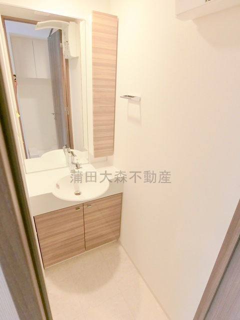 ガーラ雑色グランドステージの洗面所|洗面脱衣所　独立洗面台
