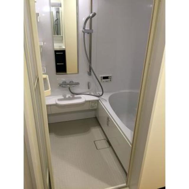 スピティ目黒の浴室|※写真は同タイプ住戸です。