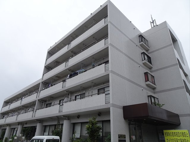 関東バス高井戸ハイツの外観|建物外観を気になさる方へ、見た目の良い物件です