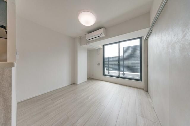 Ｓ－ＲＥＳＩＤＥＮＣＥ亀戸ｂａｌｍの居間・リビング